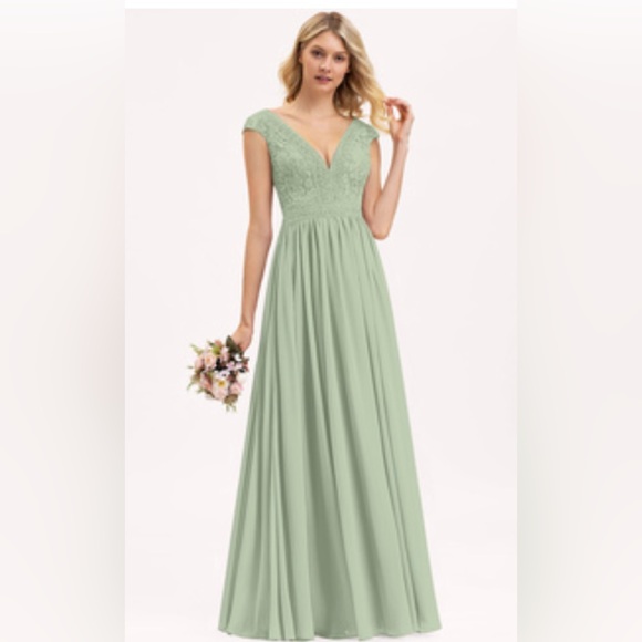 JJs House | Dresses | Bridesmaid Gown Chiffon Sage Green With Lace Top ...